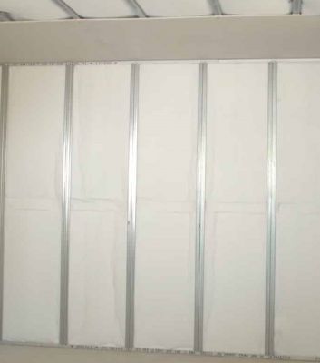 Pure-Therma � Plaque de ouate polyester<br />
� � Isolation phonique des cloisons �<br />
� � Panneau isolant thermo-acoustique �<br />
� � Ouate de polyester recycl� �